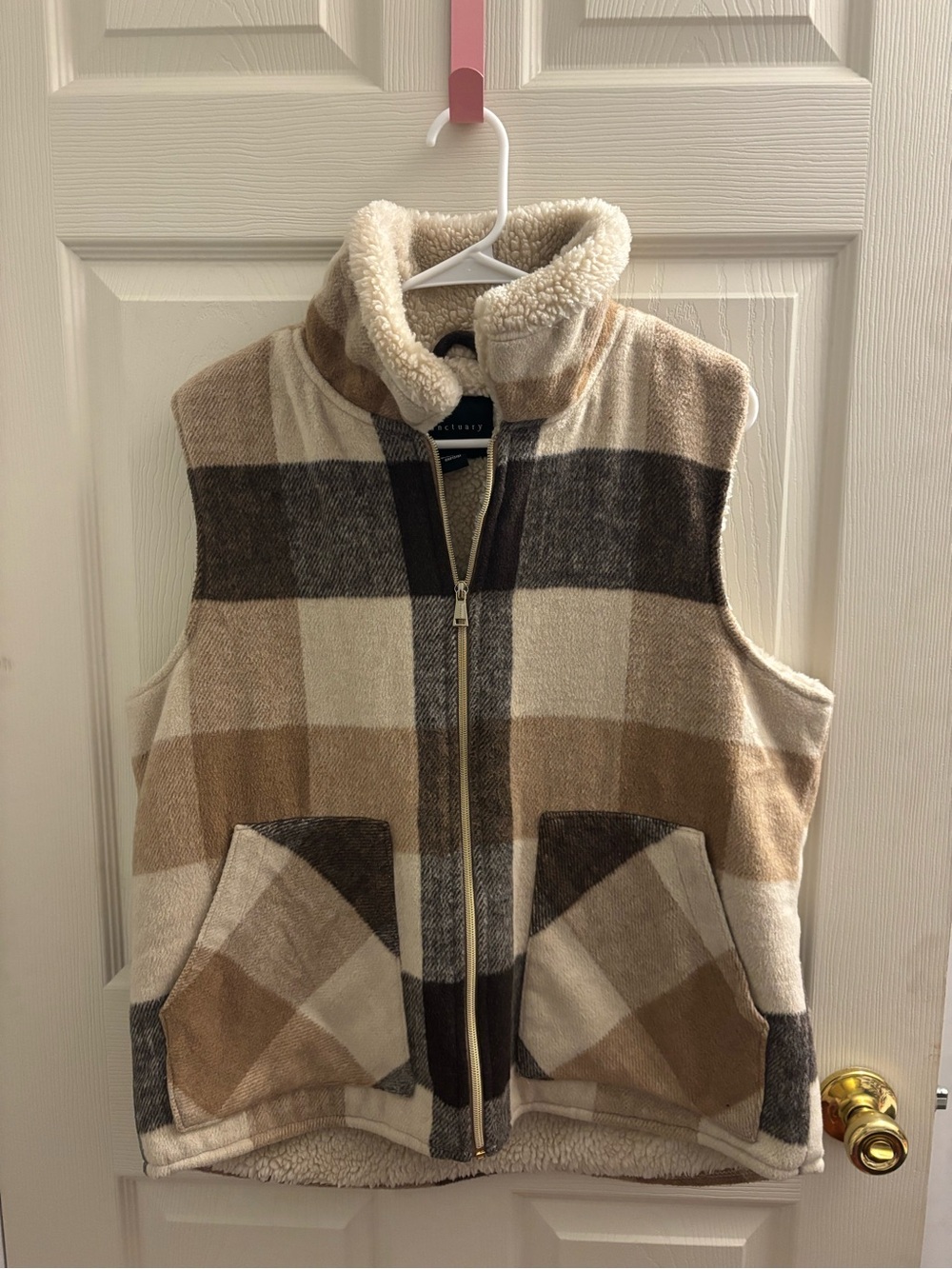 Plaid Sherpa-Lined Zip Vest in Beige Multi L